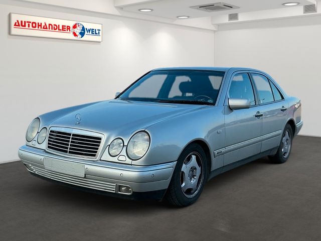 Mercedes-Benz E 240 Automatik Avantgarde Klimaauto. PDC Tempo