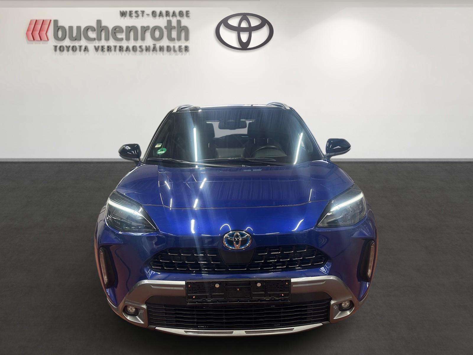 Toyota Yaris Cross Hybrid 2WD Adventure +Pano+Allwetter