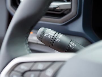 Bild 18 Dacia Duster III TCe 130 Journey Mild Hybrid Kamera360