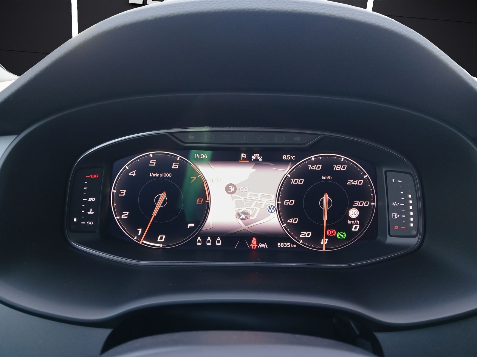 Fahrzeugabbildung SEAT Ateca TSI DSG AHK LED Navi AID ACC 360° 19"
