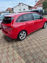 Mercedes-Benz B 200 d Progressive Night TWA SPUR AHK LED MBUX - Mercedes-Benz: Mb