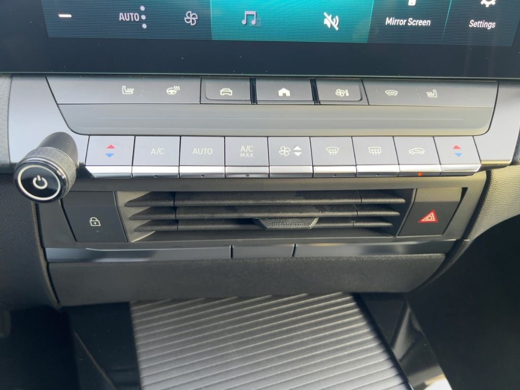 Fahrzeugabbildung Opel Astra ST AT8 GS SONDERAKTION