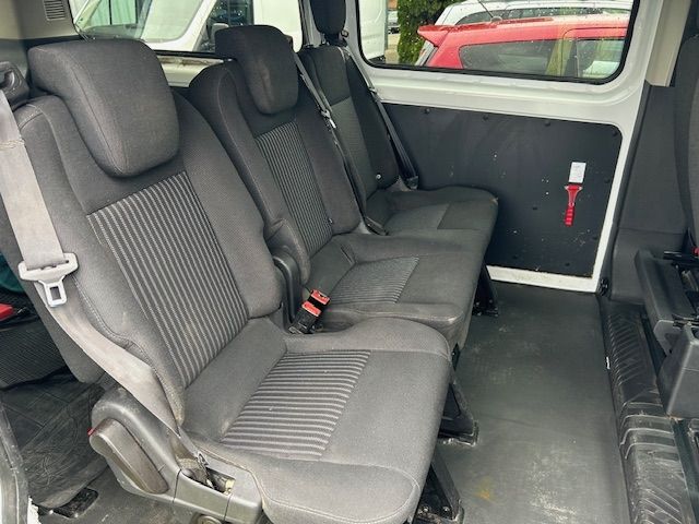 Fahrzeugabbildung Ford Transit Custom Kombi 310 L2 Trend Händlerverkauf