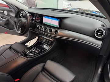 Mercedes E 250 - 12