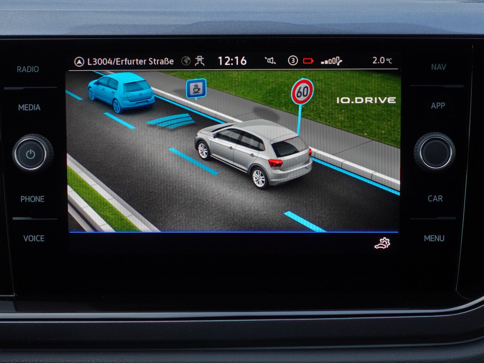 Fahrzeugabbildung Volkswagen Polo 1.0 TSI DSG Style Matrix Travel-Assist