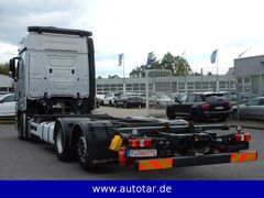 Fahrzeugabbildung Mercedes-Benz Actros 2542 3-Achser*2Bett,Differential,Mega