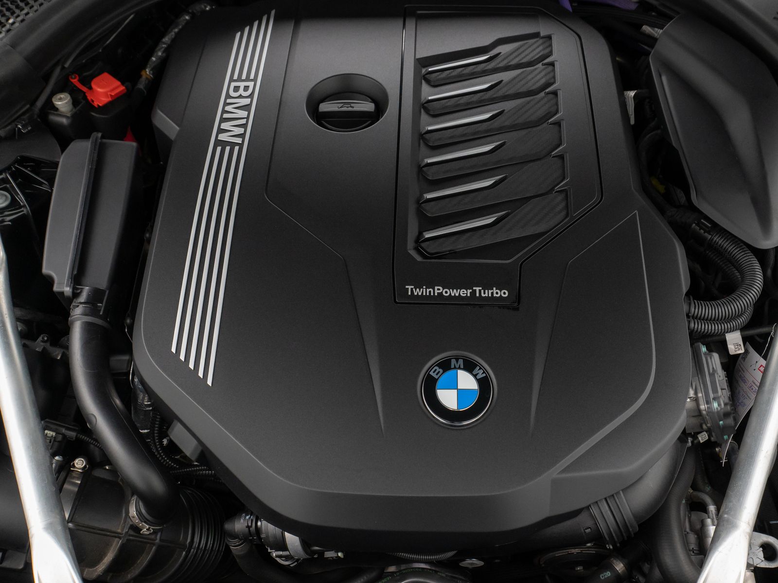 Fahrzeugabbildung BMW 540i xD M Sport Glasdach Kamera HUD DAB H/K 19"