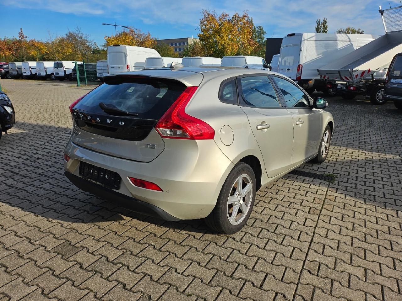 Fahrzeugabbildung Volvo V40 Kinetic