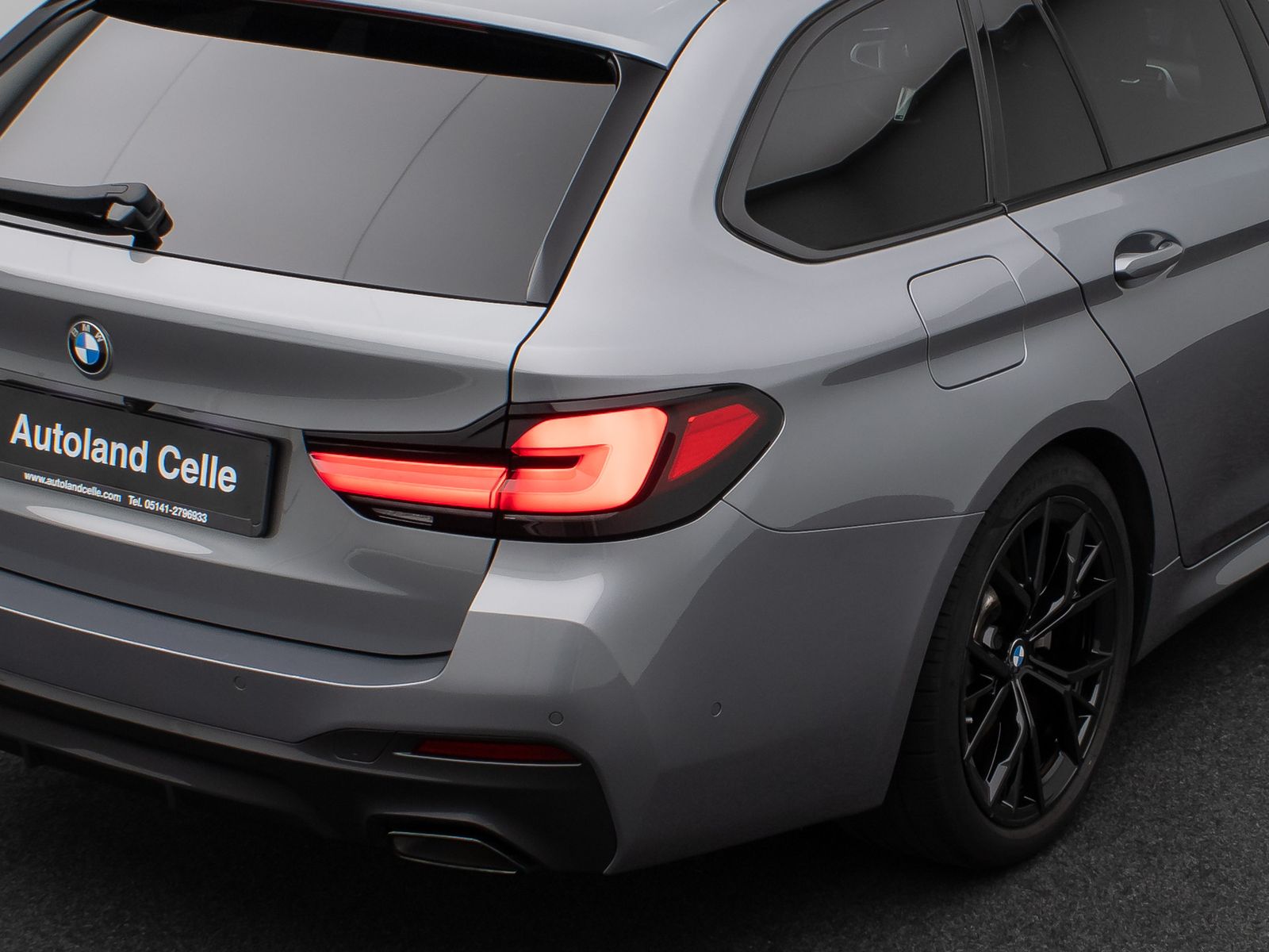 Fahrzeugabbildung BMW 530i M Sport Kamera DAB CockPitPro Komfort Alarm