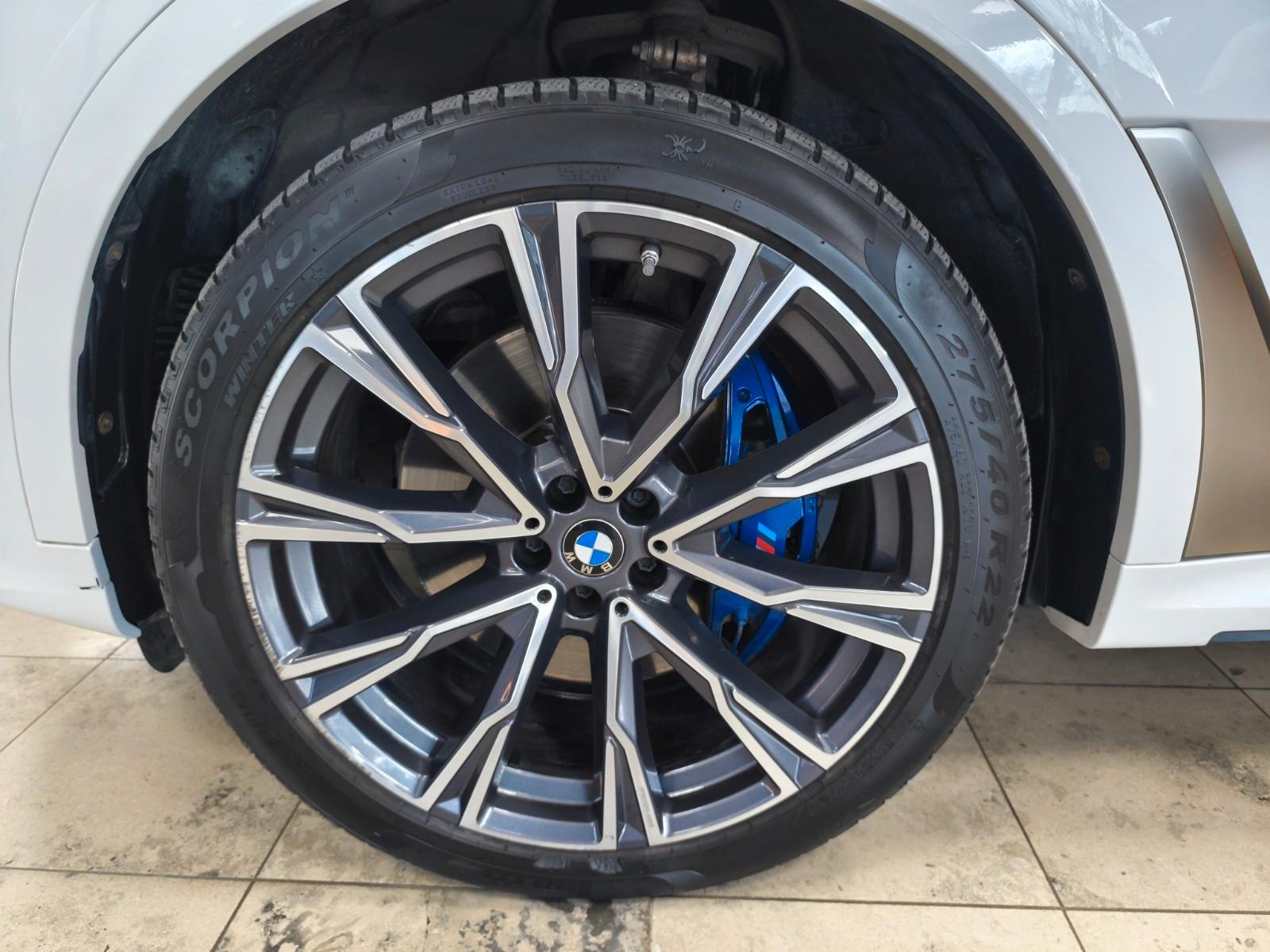 BMW X7 | 7-Sitzer | Vollausstattung | Leder braun