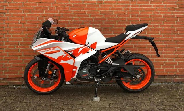 KTM RC 125 