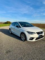 Seat Ibiza 1.0 TSI 85kW FR DSG FR / Beats Soundanlage - Seat: 1.8 Ibiza