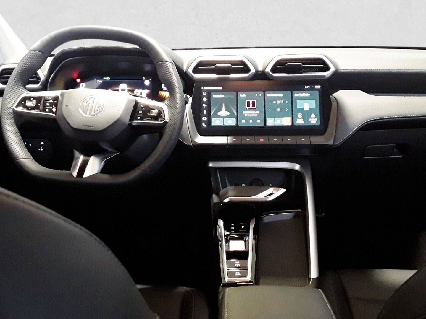 Fahrzeugabbildung MG ZS Hybrid+ Luxury *Preis nur mit Finanzierung*