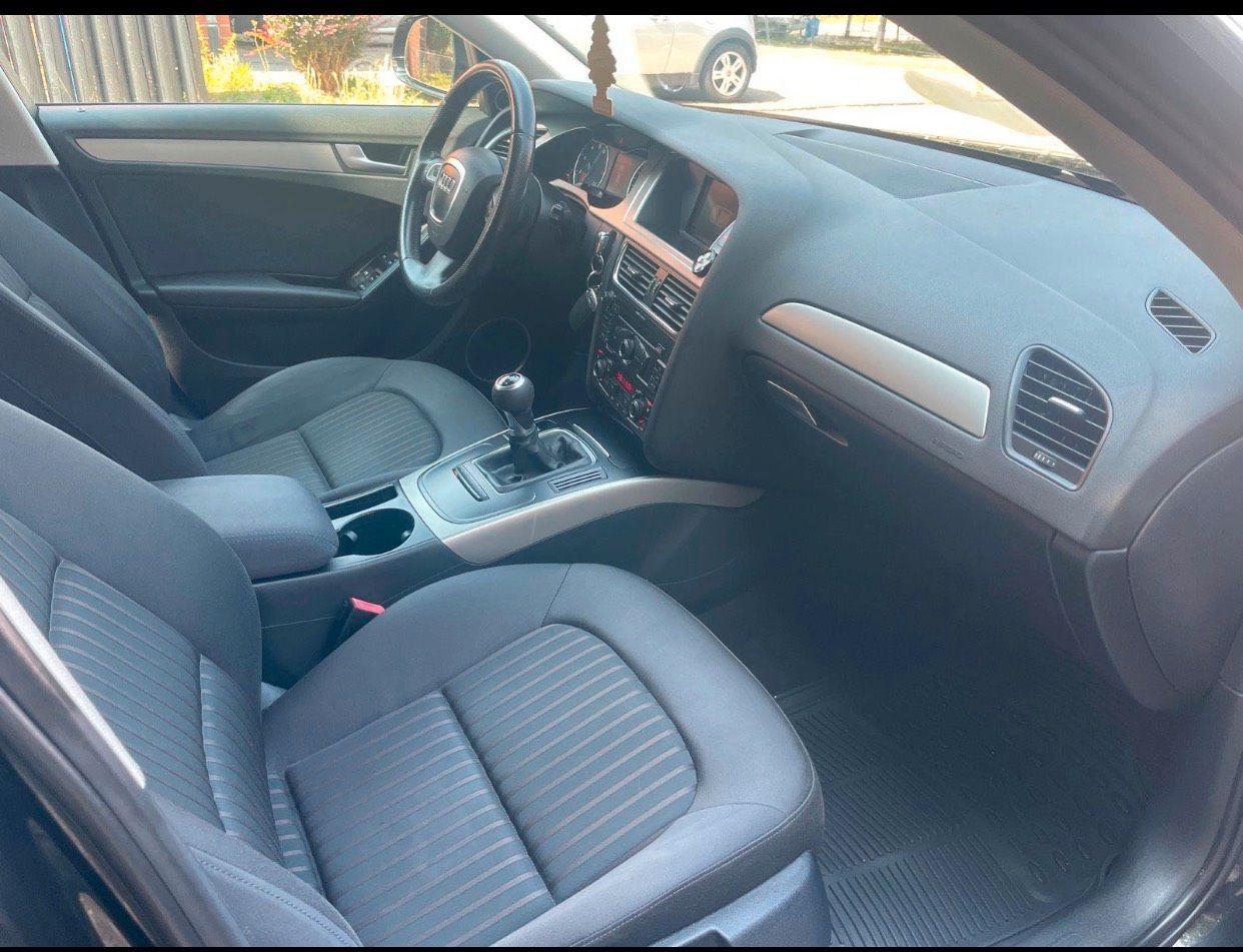 Audi A4 2009 — photo 15