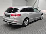 Ford Mondeo Titanium Navi/AHK/SHZ/PDC/Tempom./17-LM - silberne Ford Mondeo