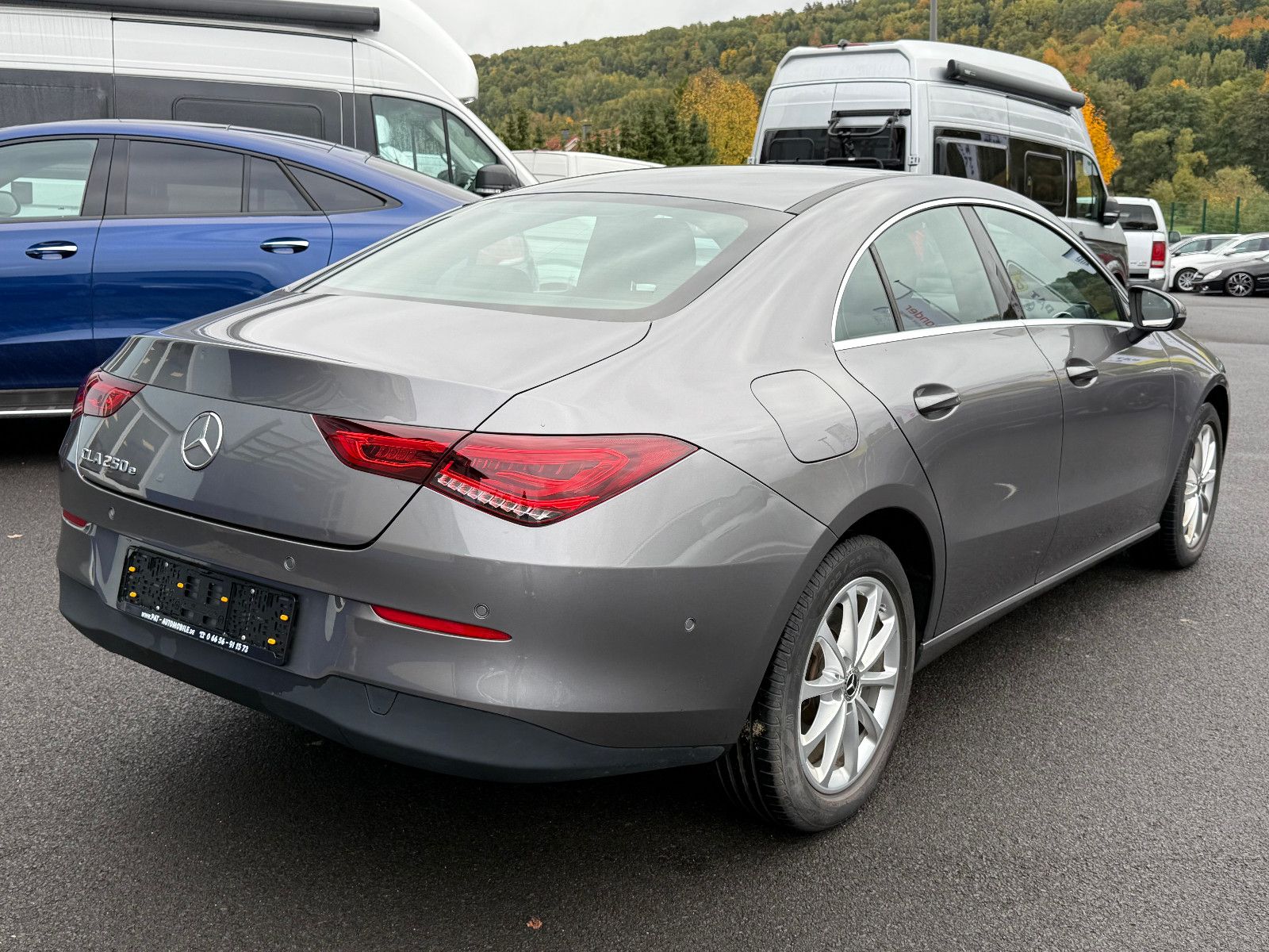 Fahrzeugabbildung Mercedes-Benz CLA 250 e Hybrid Aut DAB GRA Navi LED Kamera SHZ