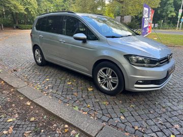Volkswagen Touran - 3