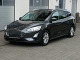 Ford Focus Turnier Cool & Connect - Ford Vorführfahrzeuge