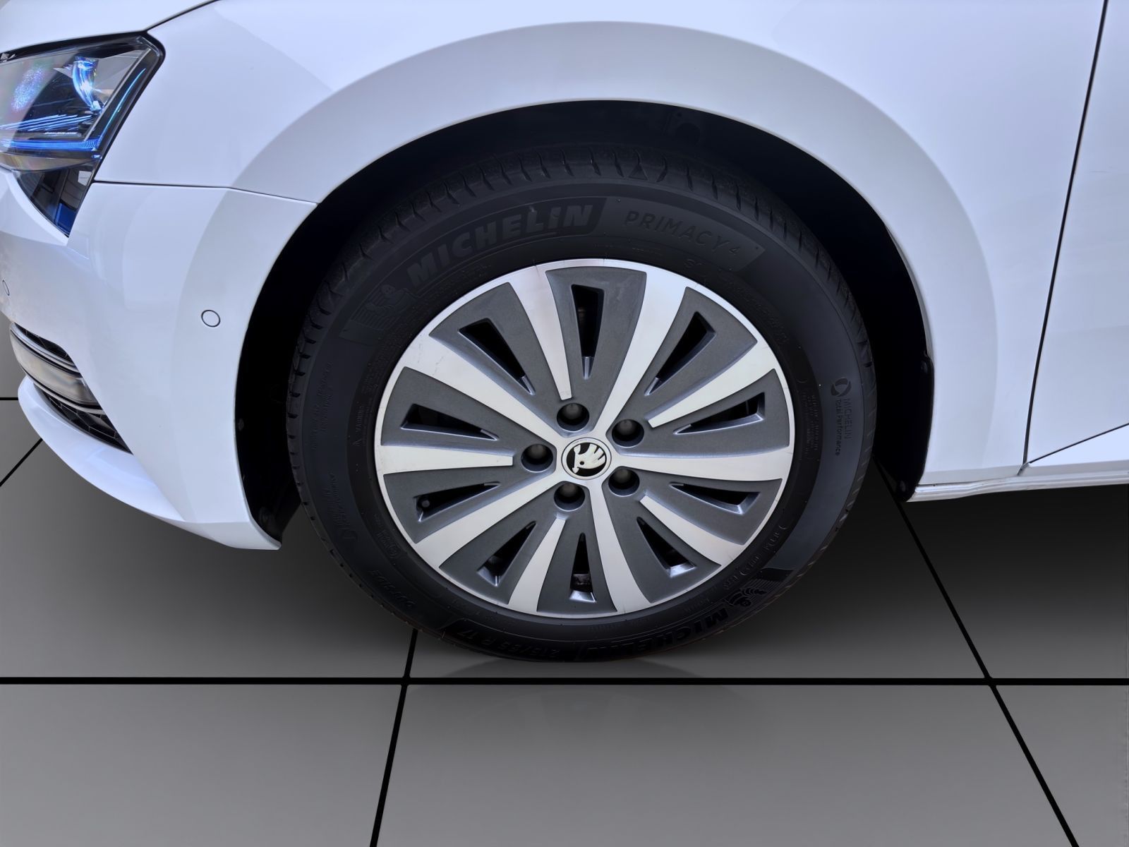 Skoda Superb - Bild 9