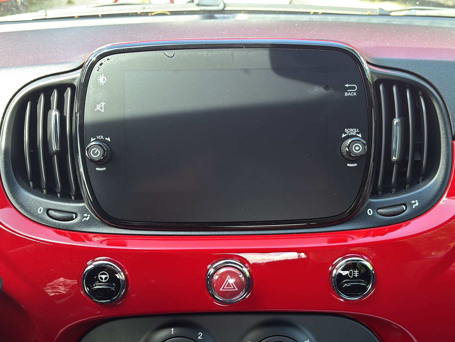 Fahrzeugabbildung Fiat 500 1.0 Hybrid Club
