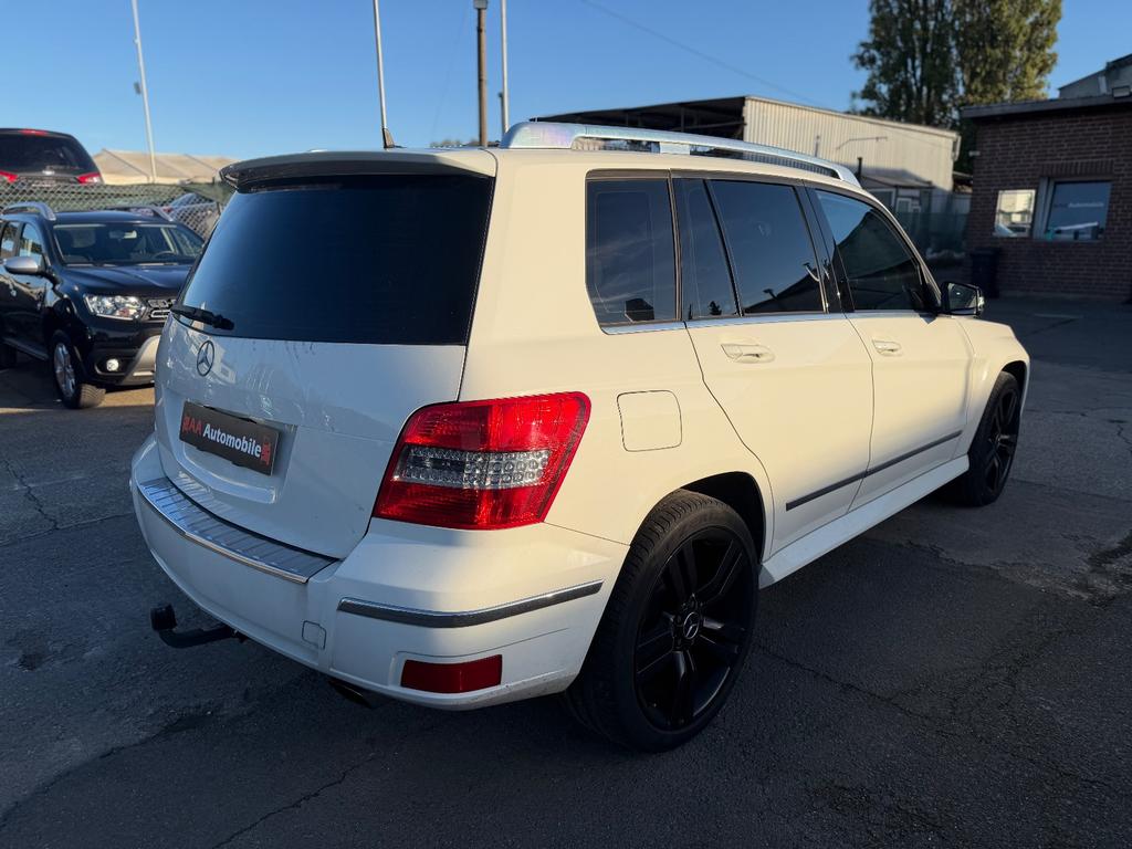 Mercedes-Benz GLK 320