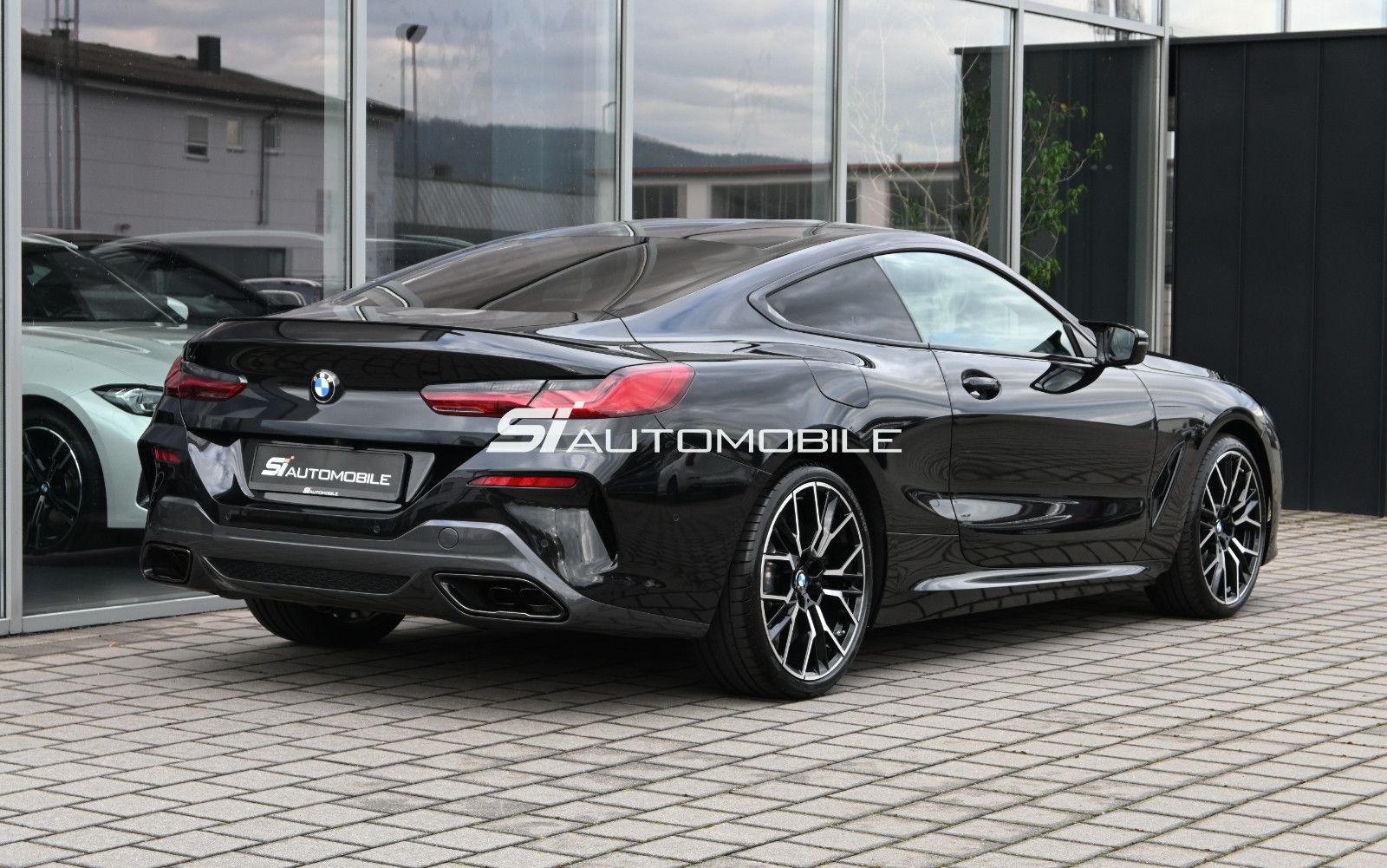 Fahrzeugabbildung BMW M850i xDr. Coupé °UVP 147.170€°B&W°ALCANTARA°