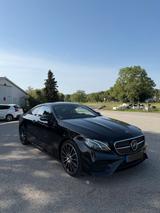 Mercedes-Benz E300 Coupé / AMG / Burmester / 20" / Night - Mercedes-Benz E 300: Von Privat