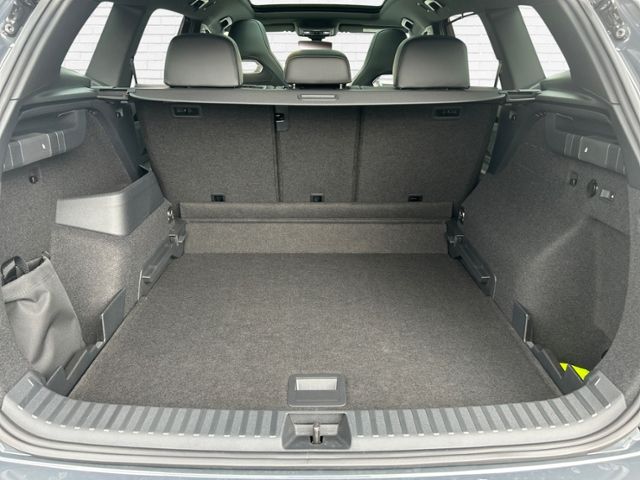 Fahrzeugabbildung Volkswagen Tayron R-Line 2.0 TDI 4MO DSG - VOLL*AHK*ProMax!