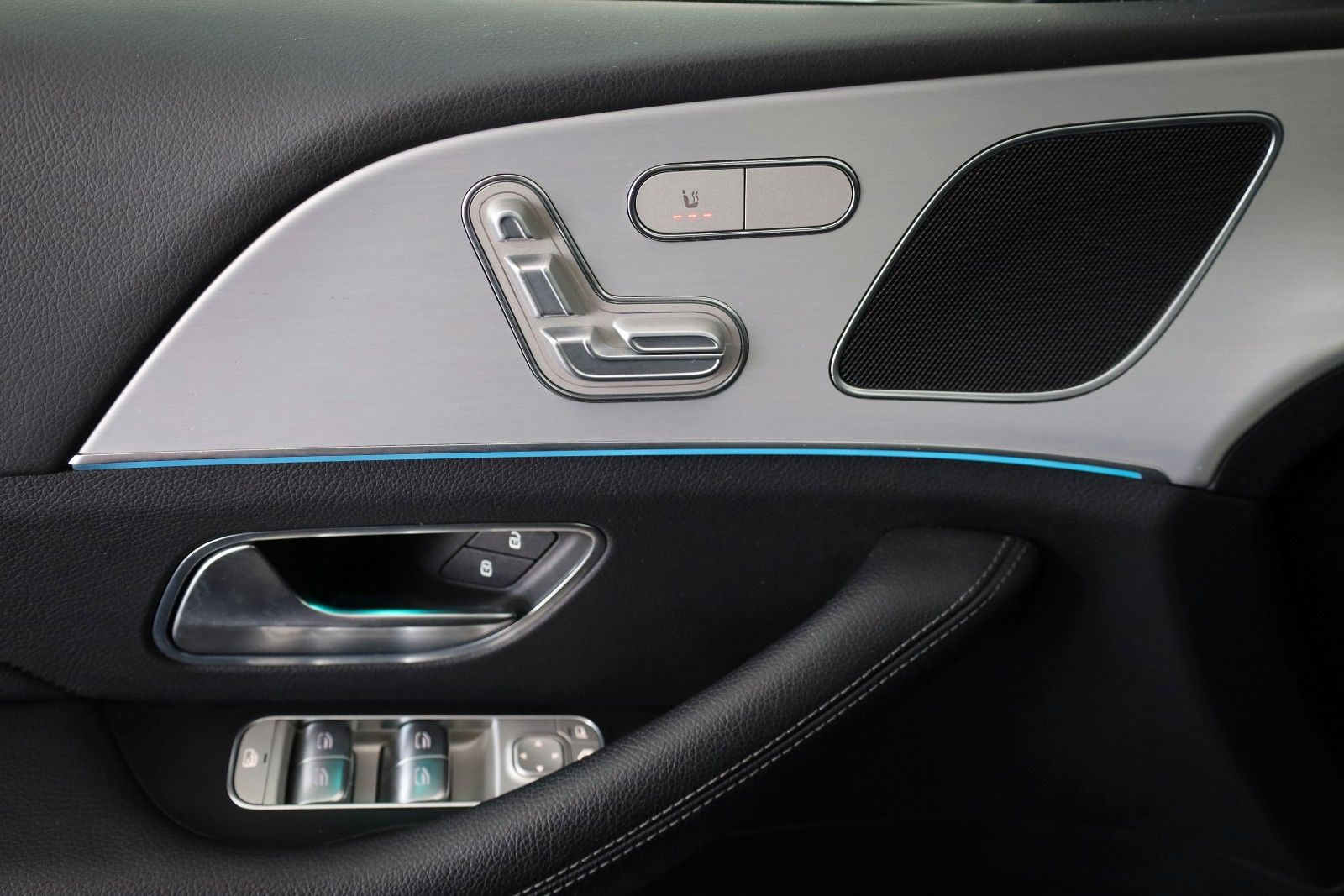Fahrzeugabbildung Mercedes-Benz GLE 350 e 4Matic,Leder,Navi,LED,SH,360Kamera
