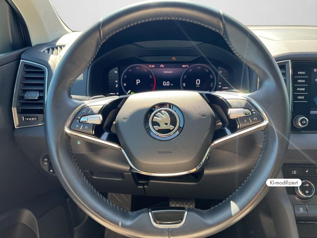 Skoda Karoq 2022 г. Серый, пробег 58326 км