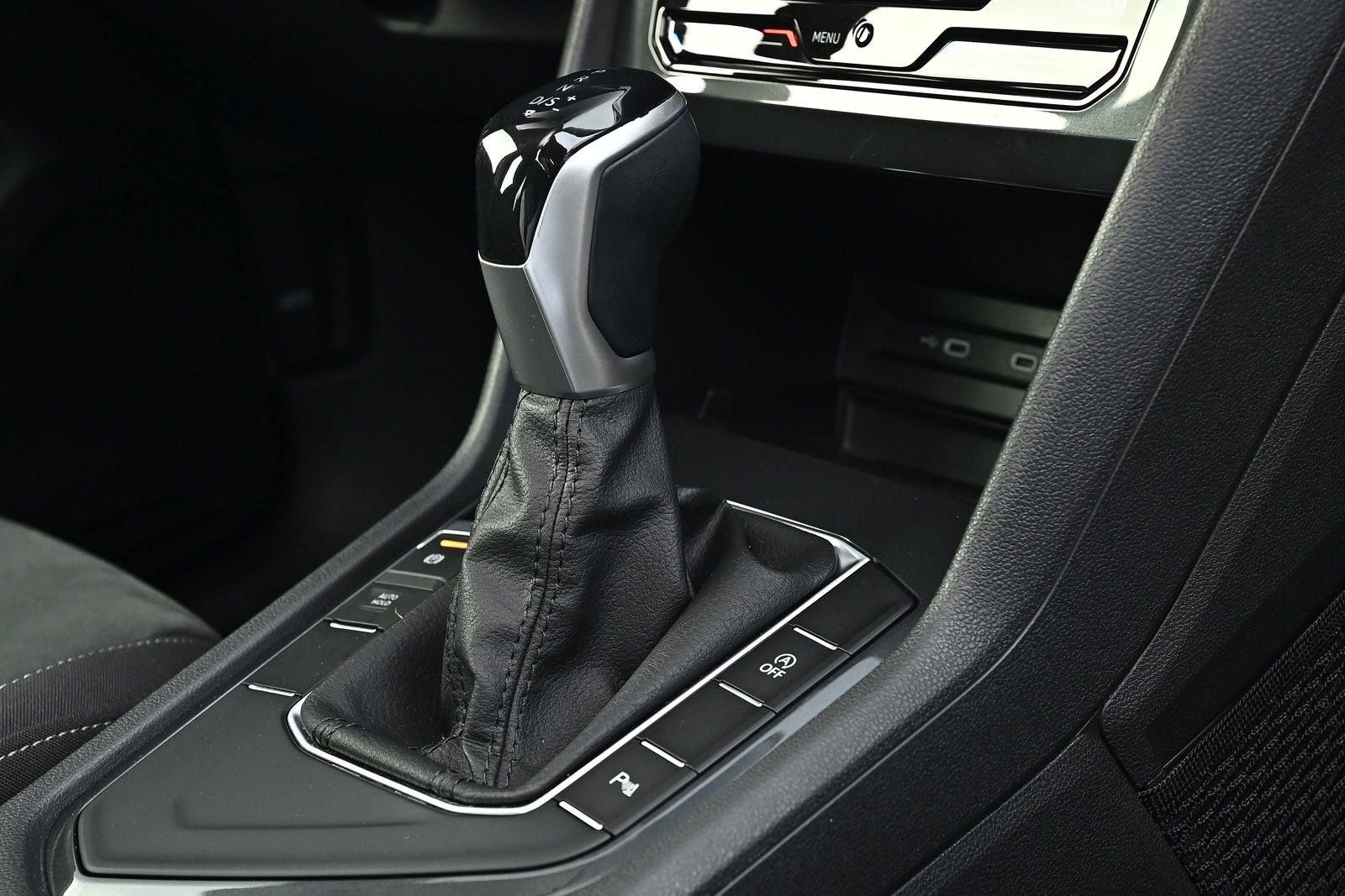 Volkswagen Tiguan - Bild 12