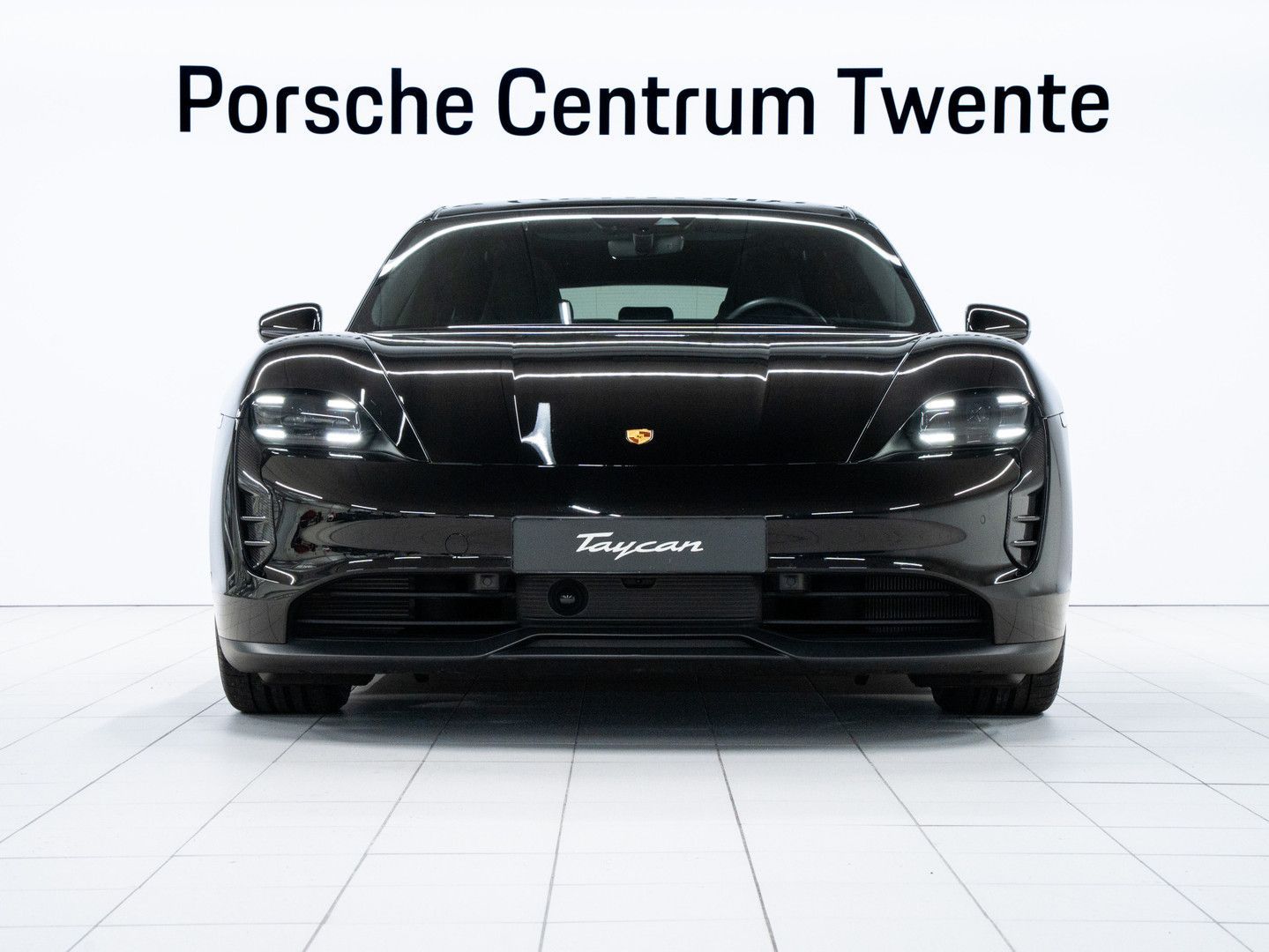 Porsche Taycan Sport Turismo imagem 2