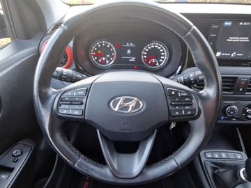 Hyundai i10 1.0 Edition 30 (67 PS) N-DesignDach foliert