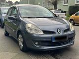 Renault Clio - gebrauchte Renault Clio aus dem Jahr 2005