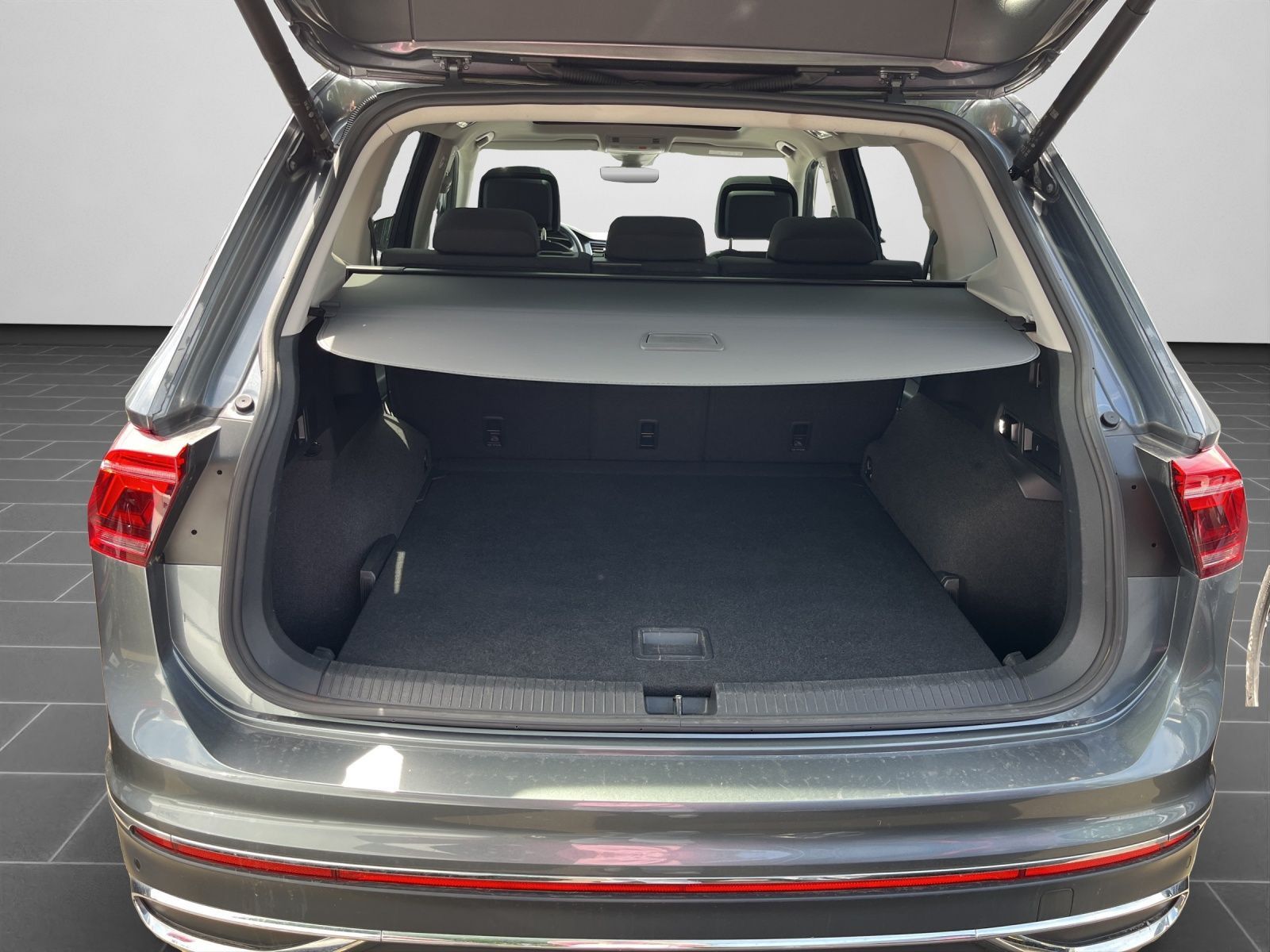 Volkswagen Tiguan Allspace - Bild 16