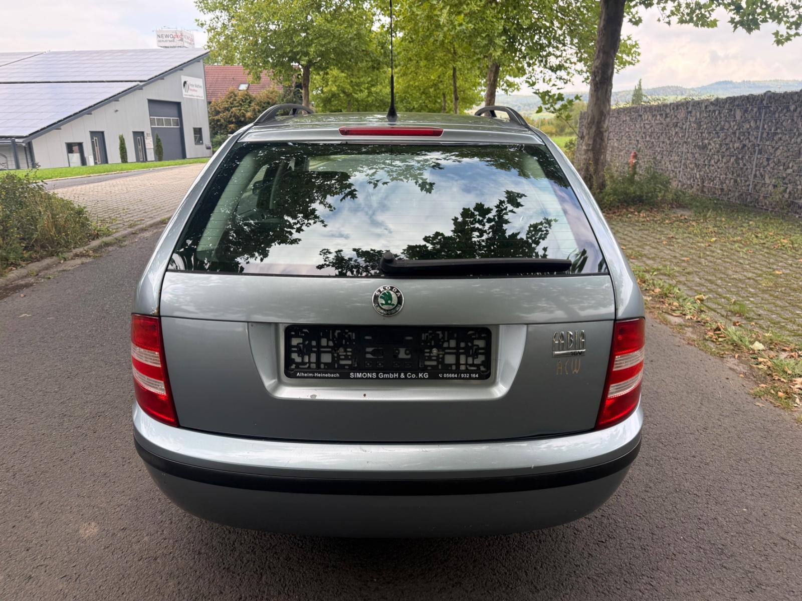 Skoda Fabia 2005 — photo 6