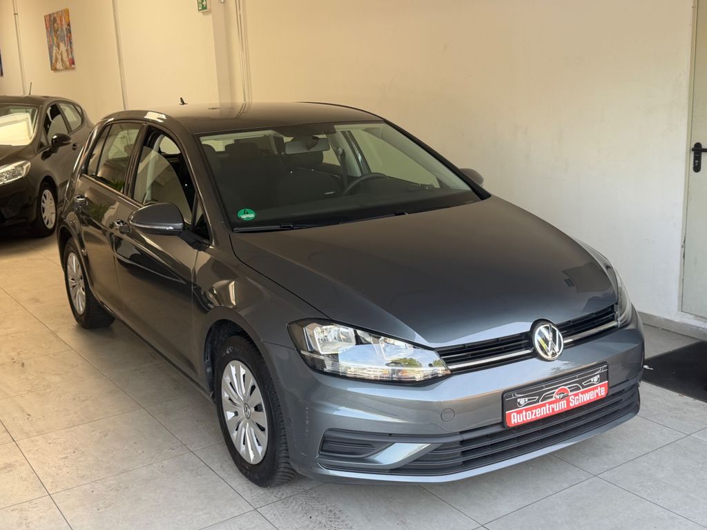 Image of Volkswagen Golf