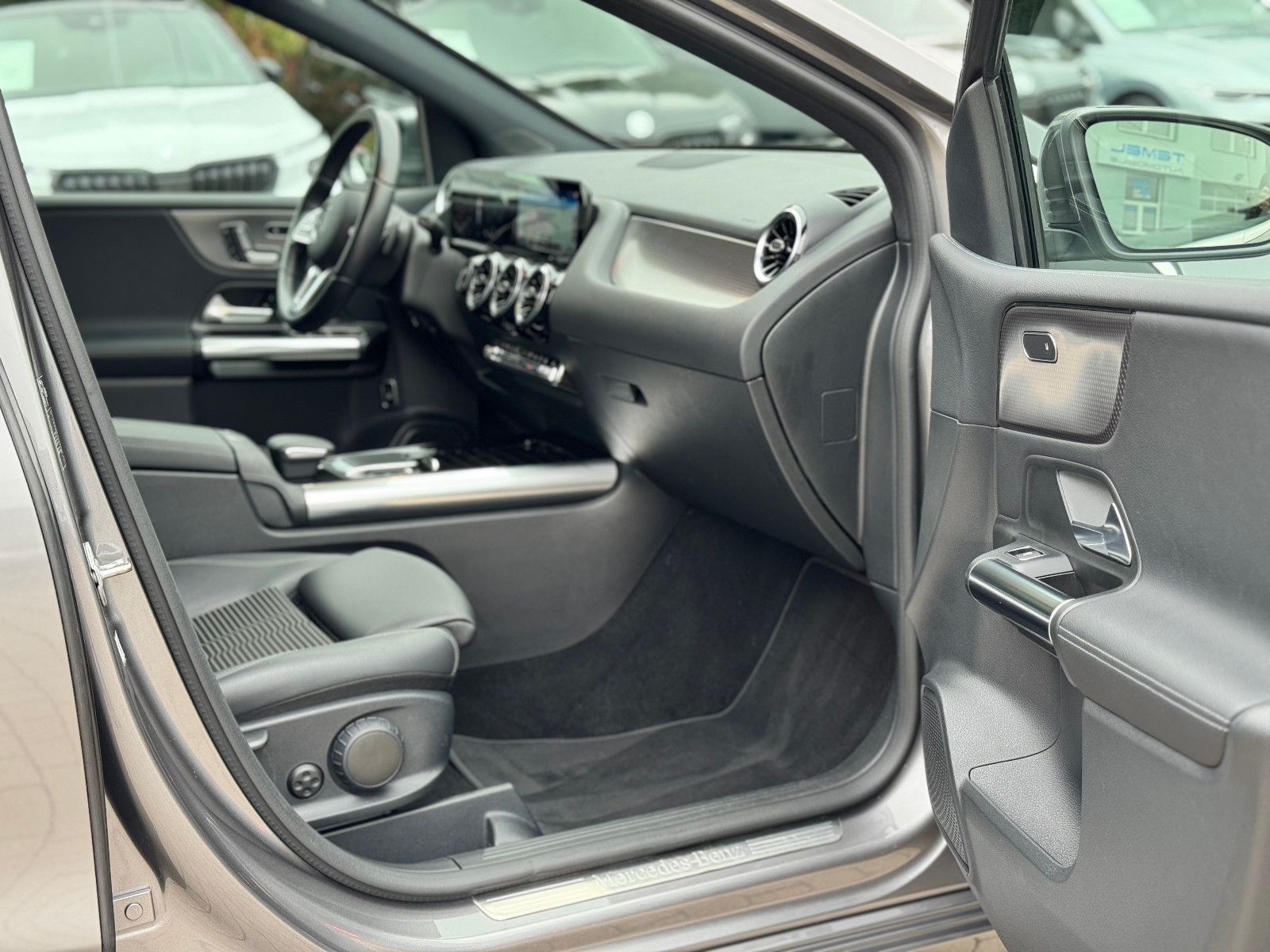 MERCEDES-BENZ B 200, 2020, Diesel, 150 PS