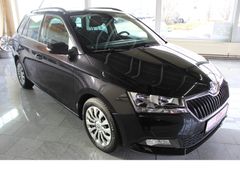 Fahrzeugabbildung Skoda Fabia Ambition,Navi,Sitzheizung,Einparkhilfe,Top