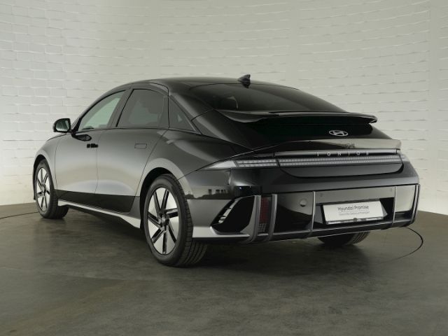 IONIQ 6 UNIQ 77,4kWh AT 4WD+MATRIX LED+NAVI+SURR