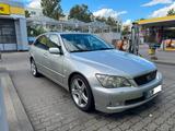 Lexus IS 300 Sportcross - für Kenner - Lexus: Is Sport