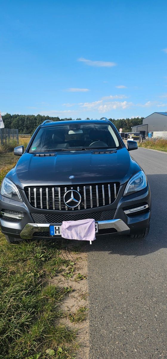 Mercedes-Benz ML 350 BlueTEC 4MATIC AMG Line