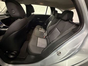 Mercedes C 200 - 6