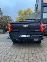 Chevrolet Silverado High Country 6,2 V 8 - Chevrolet Gebrauchtwagen von 2024