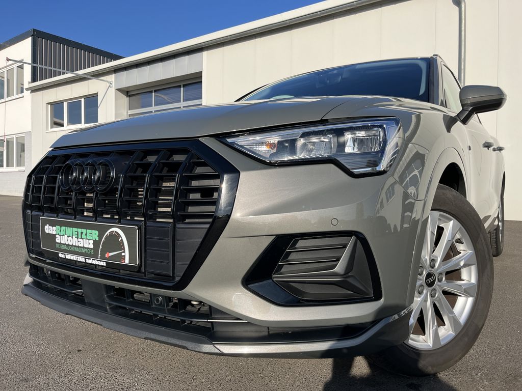Image of Audi Q3