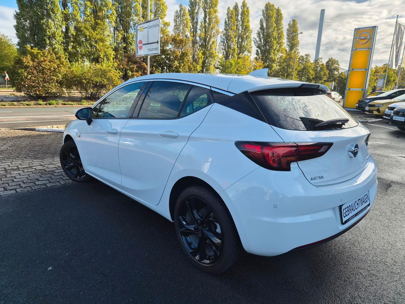 Opel Astra K Lim. Dynamic 1.0(105PS) NAVI,RFK,PDC