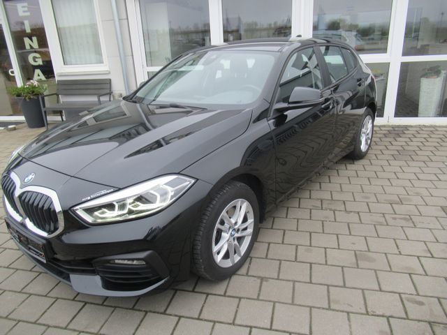 BMW 118d LED Kamera Navi SHZ Lenkradheizung Extras