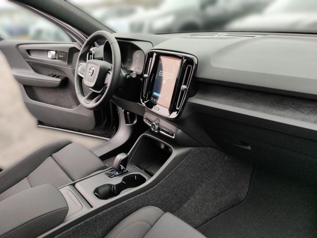 VOLVO EX40 (Bild 20 von Array)