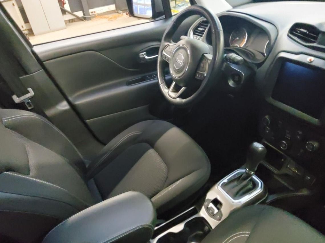Fahrzeugabbildung Jeep Renegade 1.3 T-GDI Limited FWD KENWOOD PANORAMA