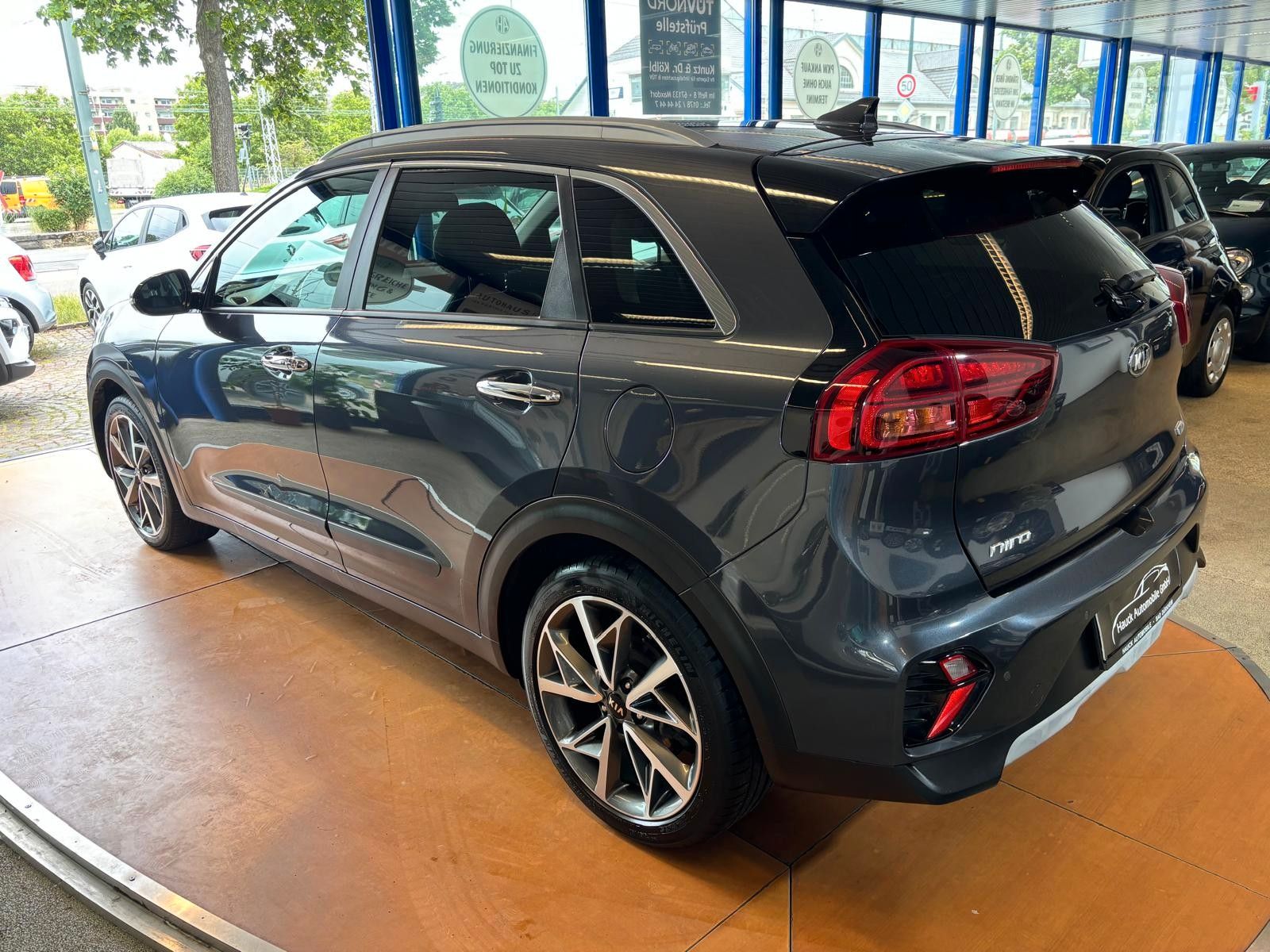 Kia Niro Spirit 1. Hand / Sitzbelüftung / Navigation imagem 3